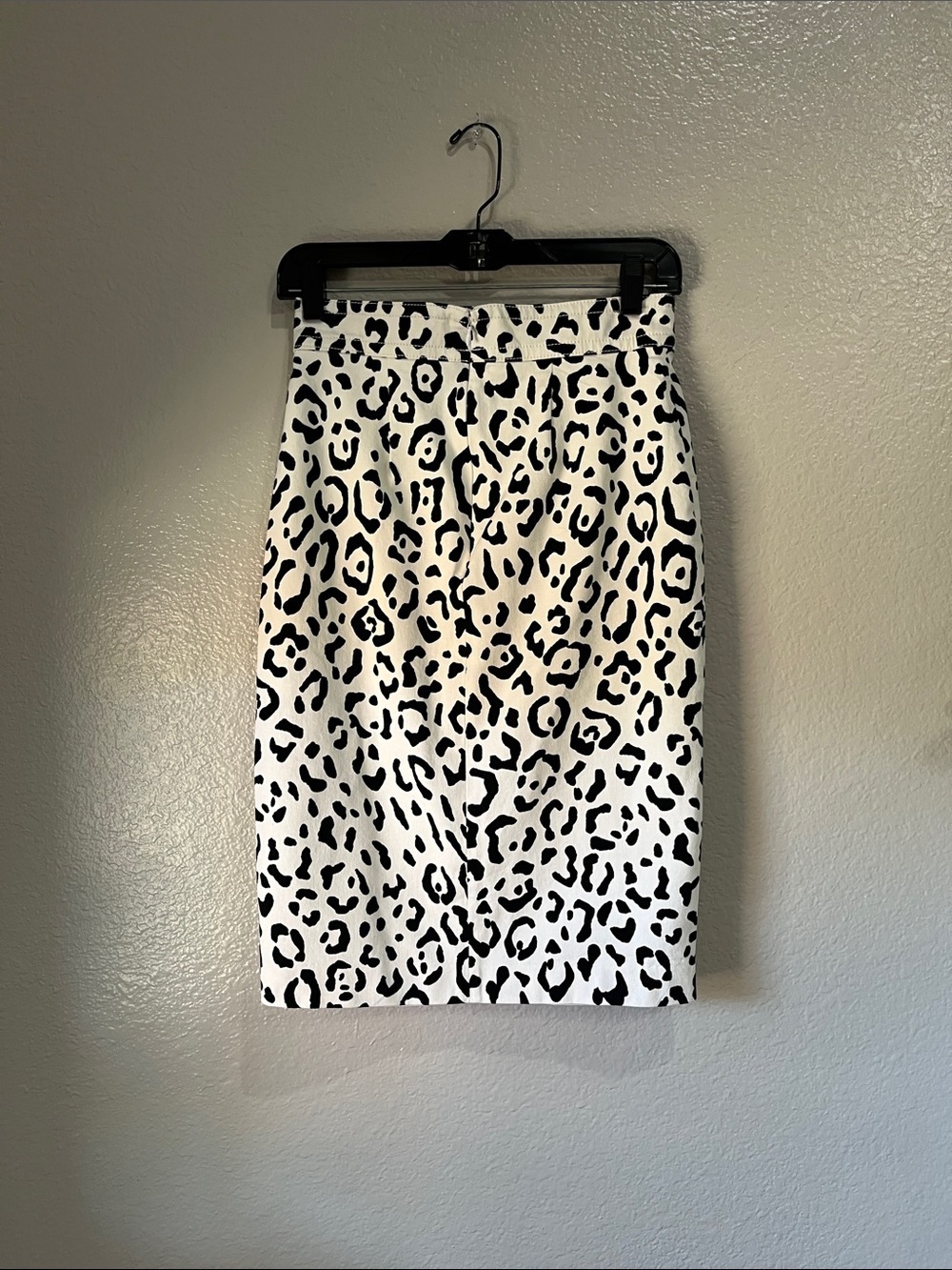 Ann Taylor Black White Leopard Print Pencil Skirt Sz 0 Office Career Chic TC0762 - Picture 6 of 8